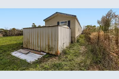 1043 County Road 3548, Cleveland, TX 77327 - Photo 28