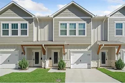 802 N Thompson Street, Conroe, TX 77301 - Photo 1