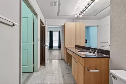 3505 Sage #115, Houston, TX 77056 - Photo 24