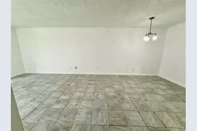2830 S Bartell Drive #9, Houston, TX 77054 - Photo 4