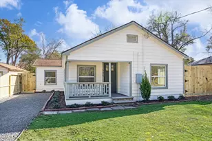 505 Malone St, Tomball, TX 77375 - Photo 1