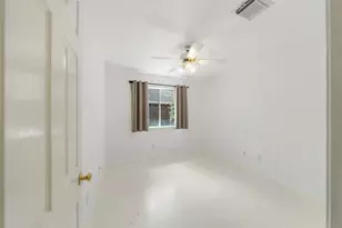 15 Gold Leaf Pl, The Woodlands, TX 77384 - Photo 18