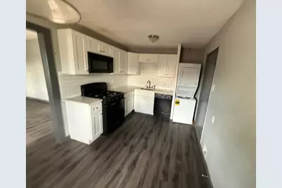 9045 Jutland Road, Houston, TX 77033 - Photo 6