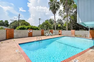 5542 Holly St, Houston, TX 77081 - Photo 32