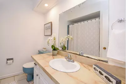 5542 Holly Street #207, Houston, TX 77081 - Photo 30