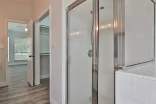 10910 Scenic Dr, Montgomery, TX 77356 - Photo 30