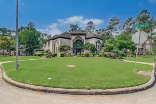 1703 Brookside Pine Ln, Houston, TX 77345 - Photo 4