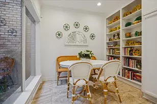 9452 Briar Forest Dr, Houston, TX 77063 - Photo 18