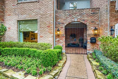 9452 Briar Forest Drive, Houston, TX 77063 - Photo 2