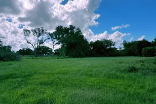 1044 Winchester Trail, Angleton, TX 77515 - Photo 1