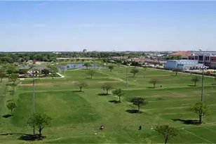 10143 Towne Mist Dr, Sugar Land, TX 77498 - Photo 24