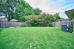 5506 Dumfries Dr, Houston, TX 77096 - Photo 20