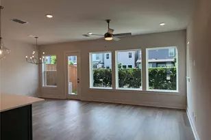 16034 Hayes Pk Dr, Houston, TX 77079 - Photo 12
