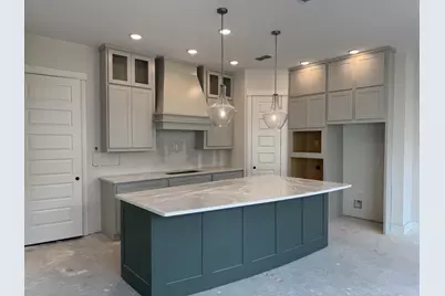 16034 Hayes Park Drive, Houston, TX 77079 - Photo 12