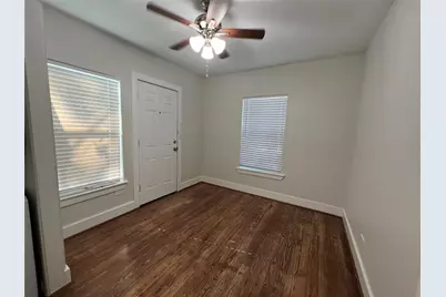 624 E Magnolia Street, Angleton, TX 77515 - Photo 14