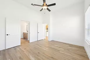12802 Meadow Wind Wy, Conroe, TX 77302 - Photo 16
