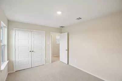 5237 Redbud Valley Drive, Pearland, TX 77584 - Photo 8
