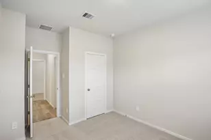 5237 Redbud Vly Dr, Pearland, TX 77584 - Photo 6