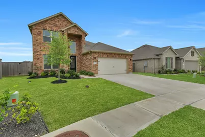 2001 Penwern Alley Lane, League City, TX 77573 - Photo 4