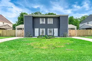 4618 & 4620 W Orange St, Pearland, TX 77581 - Photo 1