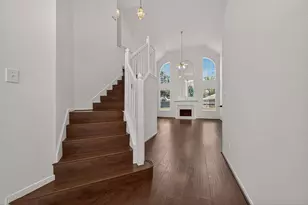 2714 Holly Walk Ln, Spring, TX 77388 - Photo 4