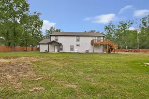 266 Osborne Ave, Livingston, TX 77351 - Photo 6