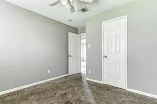 9907 Kell Dr, Houston, TX 77040 - Photo 16