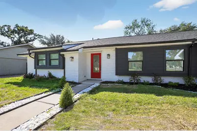 3302 Ann Arbor Drive, Houston, TX 77063 - Photo 2