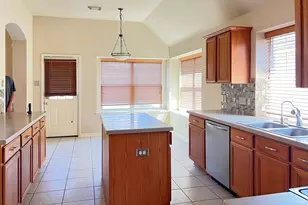 5610 Dunbrook Park Ln, Katy, TX 77449 - Photo 6