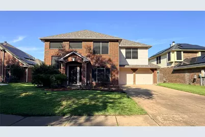 106 Crimson Bay Drive, League City, TX 77573 - Photo 2