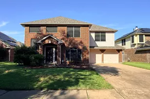 106 Crimson Bay Dr, League City, TX 77573 - Photo 2