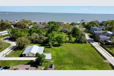 320 S Jamison Street, La Porte, TX 77571 - Photo 4