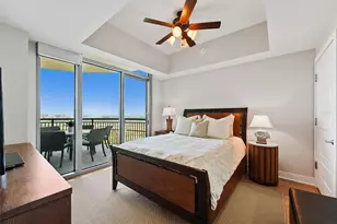 801 E Beach Dr, Galveston, TX 77550 - Photo 30