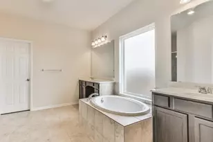 4615 Russet Leaf Trace, Katy, TX 77449 - Photo 10