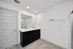 29402 Hoelzen Holw Dr, Katy, TX 77494 - Photo 16