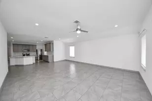 29402 Hoelzen Holw Dr, Katy, TX 77494 - Photo 12