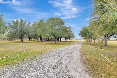 9310 S Business 6, Navasota, TX 77868 - Photo 34