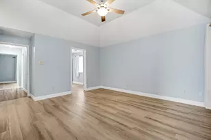 1326 Shrub Oak Dr, League City, TX 77573 - Photo 18