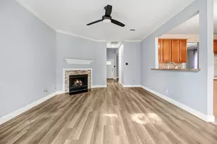 1326 Shrub Oak Dr, League City, TX 77573 - Photo 10