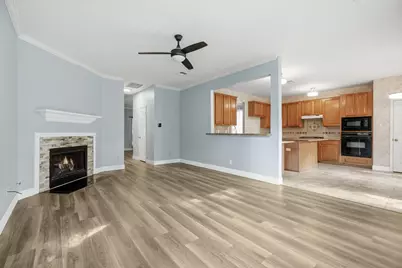 1326 Shrub Oak Drive, League City, TX 77573 - Photo 8