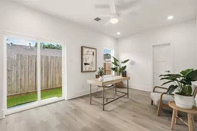 606 Skyland Terrace Way, Houston, TX 77009 - Photo 4