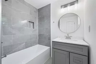 5718 Eskridge #1, Houston, TX 77023 - Photo 6