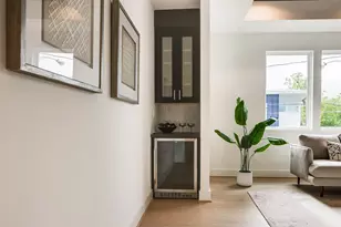 902 E 25th St, Houston, TX 77009 - Photo 28