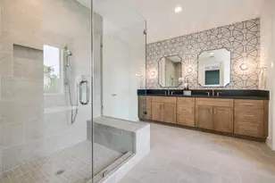 902 E 25th St, Houston, TX 77009 - Photo 38