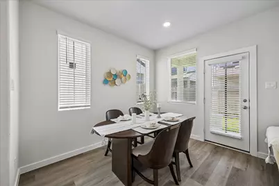 8409 Arden Valley Lane, Houston, TX 77063 - Photo 10
