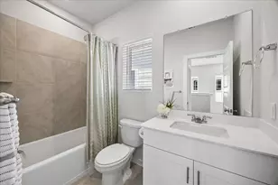 8409 Arden valley Ln, Houston, TX 77063 - Photo 24