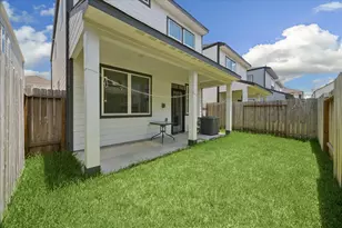 8409 Arden valley Ln, Houston, TX 77063 - Photo 26