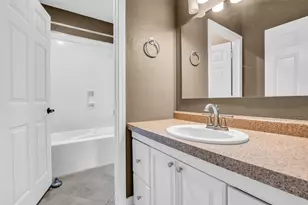 29015 Commons Oaks Dr, Huffman, TX 77336 - Photo 32