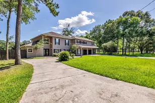 29015 Commons Oaks Dr, Huffman, TX 77336 - Photo 2
