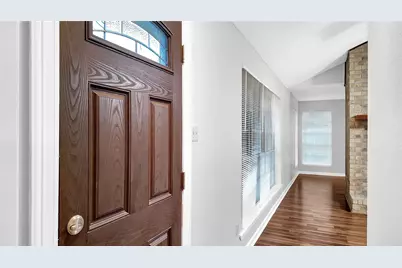 830 S 6th Street, La Porte, TX 77571 - Photo 22